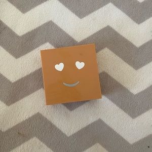 Benefit Hello Happy Foundation